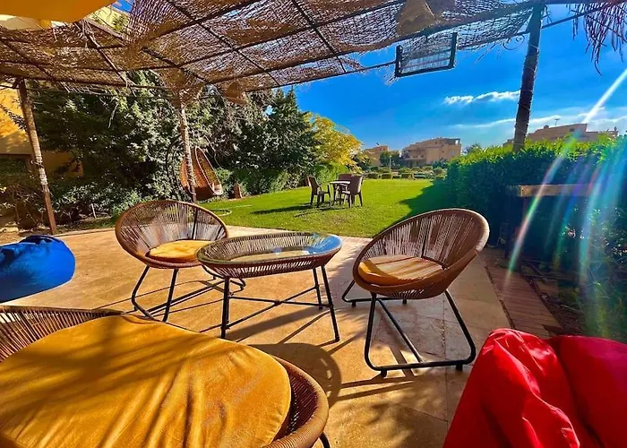 5-brs Steps From Cozy Vibes Villa