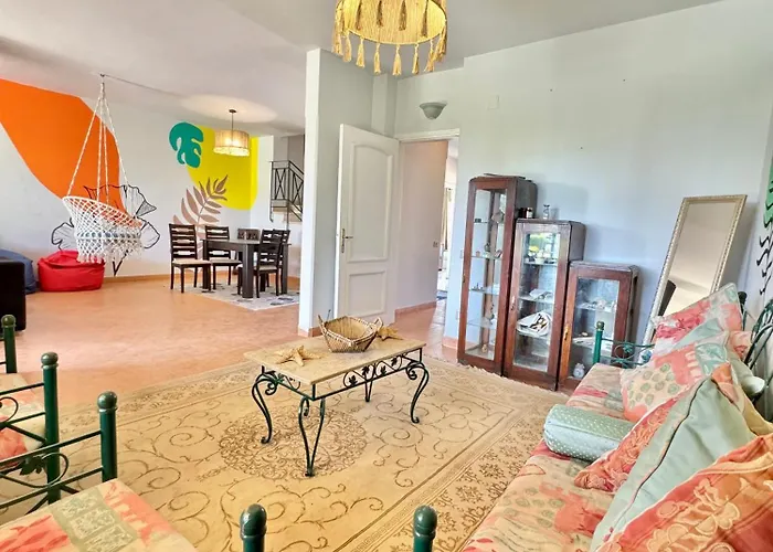 5-brs Steps From Cozy Vibes Villa *